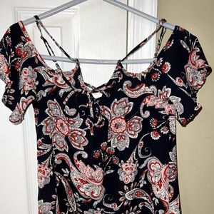 Daytrip cold shoulder top from Buckle